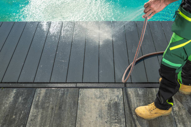 Best Concrete Pressure Washing  in West Bend, WI