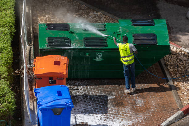 Best Roof Power Washing Services  in West Bend, WI